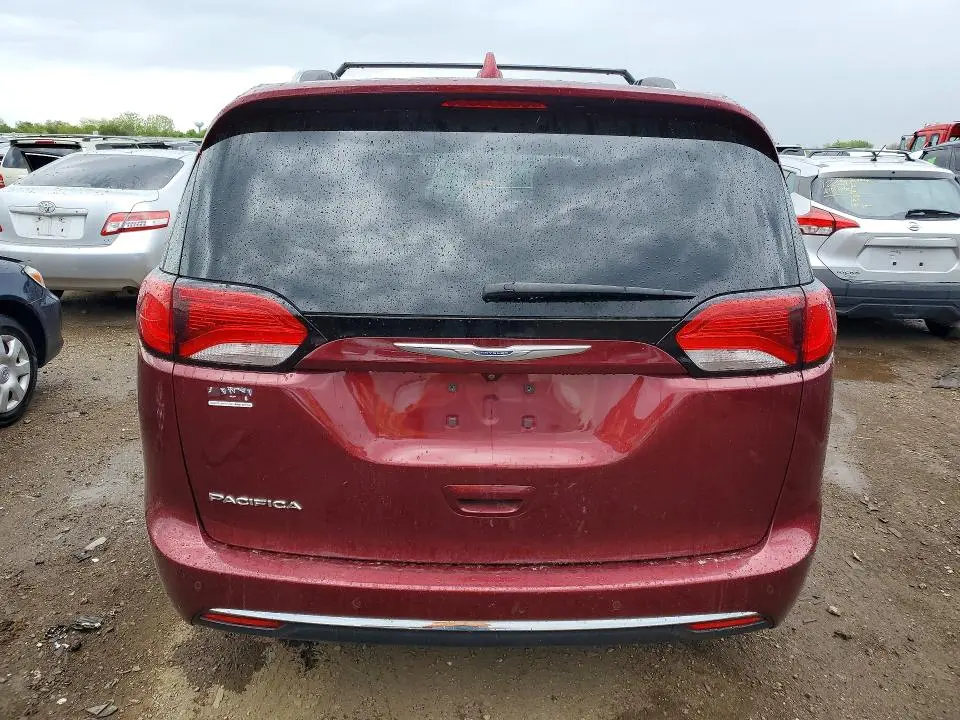 2018 CHRYSLER PACIFICA TOURING L PLUS  
