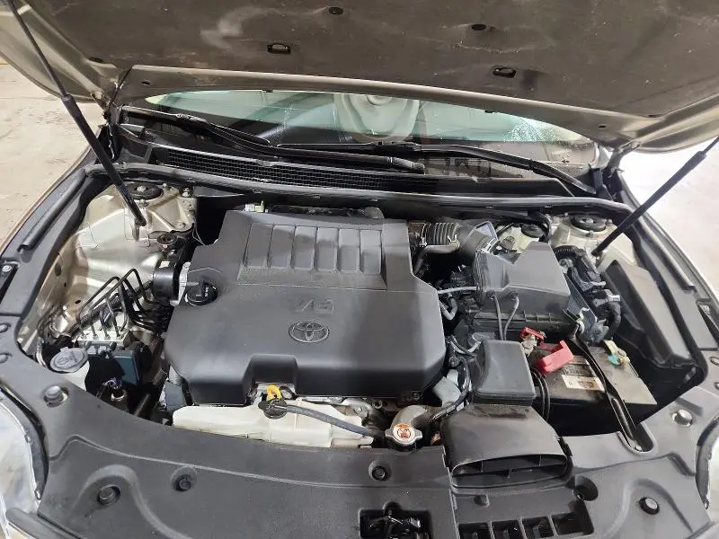 2016 TOYOTA AVALON LIMITED  