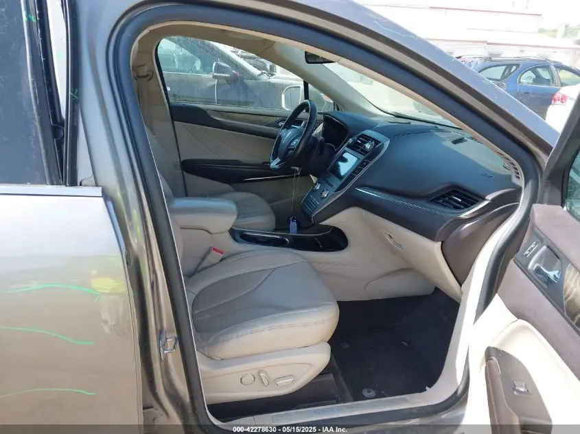 2017 LINCOLN MKC RESERVE