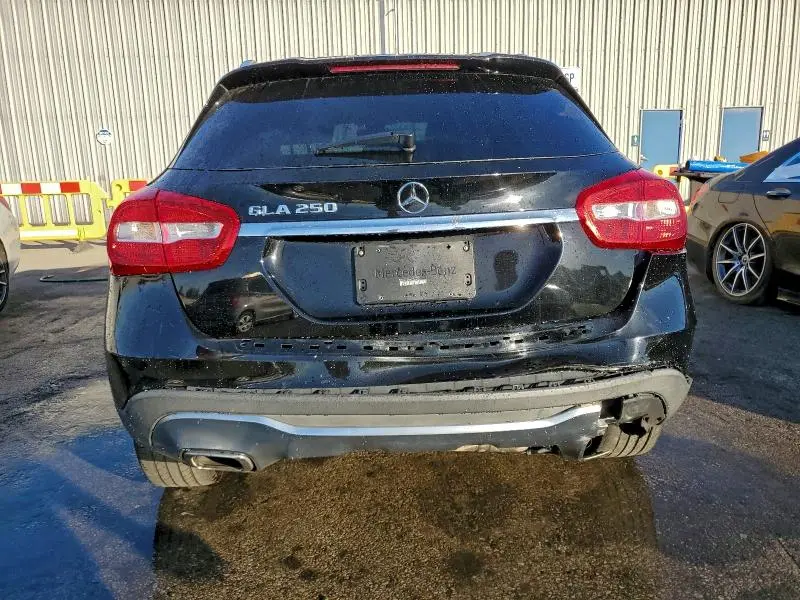 2018 MERCEDES-BENZ GLA 250  