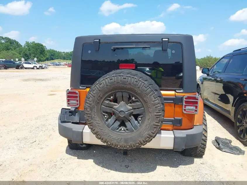 2011 JEEP WRANGLER UNLIMITED SAHARA