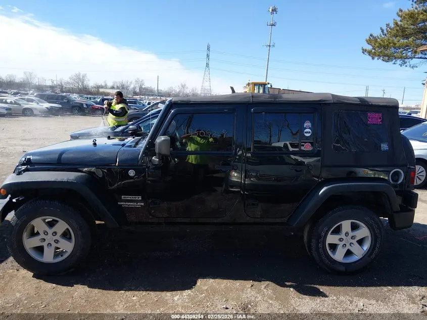 2015 JEEP WRANGLER UNLIMITED SPORT