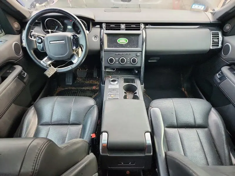 2020 LAND ROVER DISCOVERY SE  