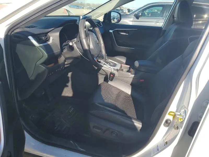 2021 TOYOTA RAV4 LIMITED  