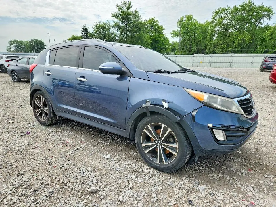2016 KIA SPORTAGE SX  