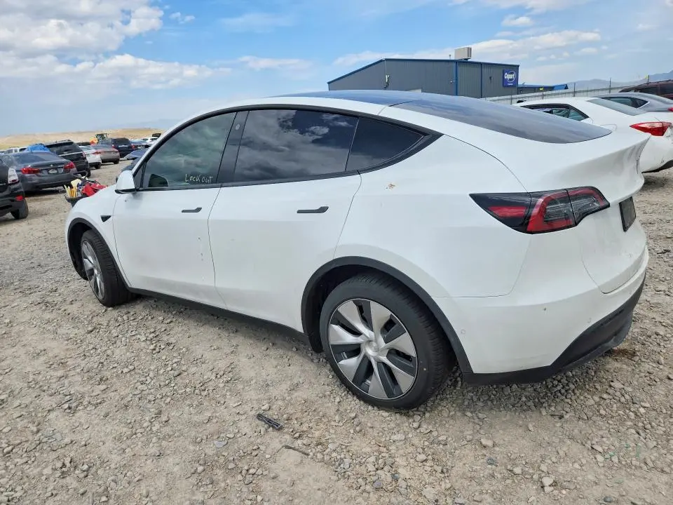 2022 TESLA MODEL Y   