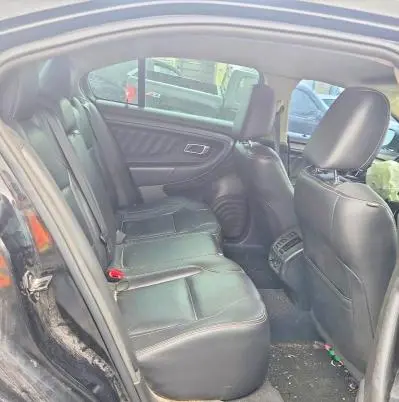 2010 FORD TAURUS SEL  