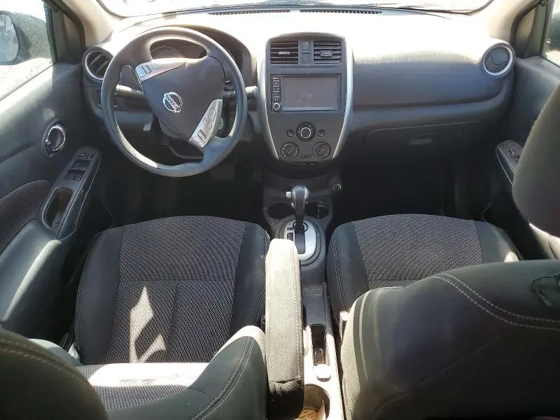 2019 NISSAN VERSA SV  