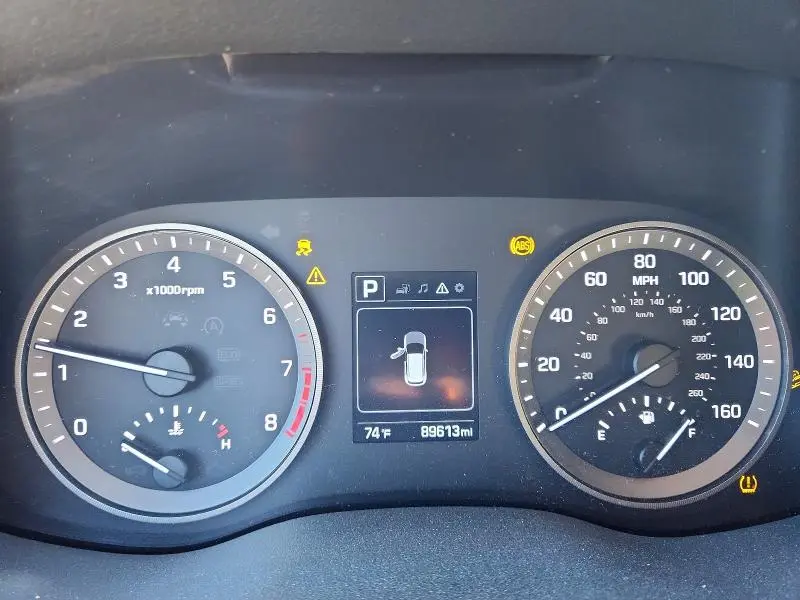 2017 HYUNDAI TUCSON SE  