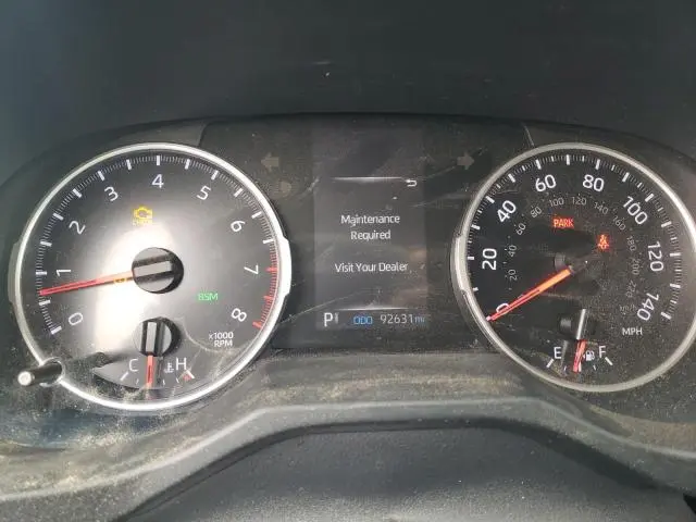 2021 TOYOTA RAV4 XLE