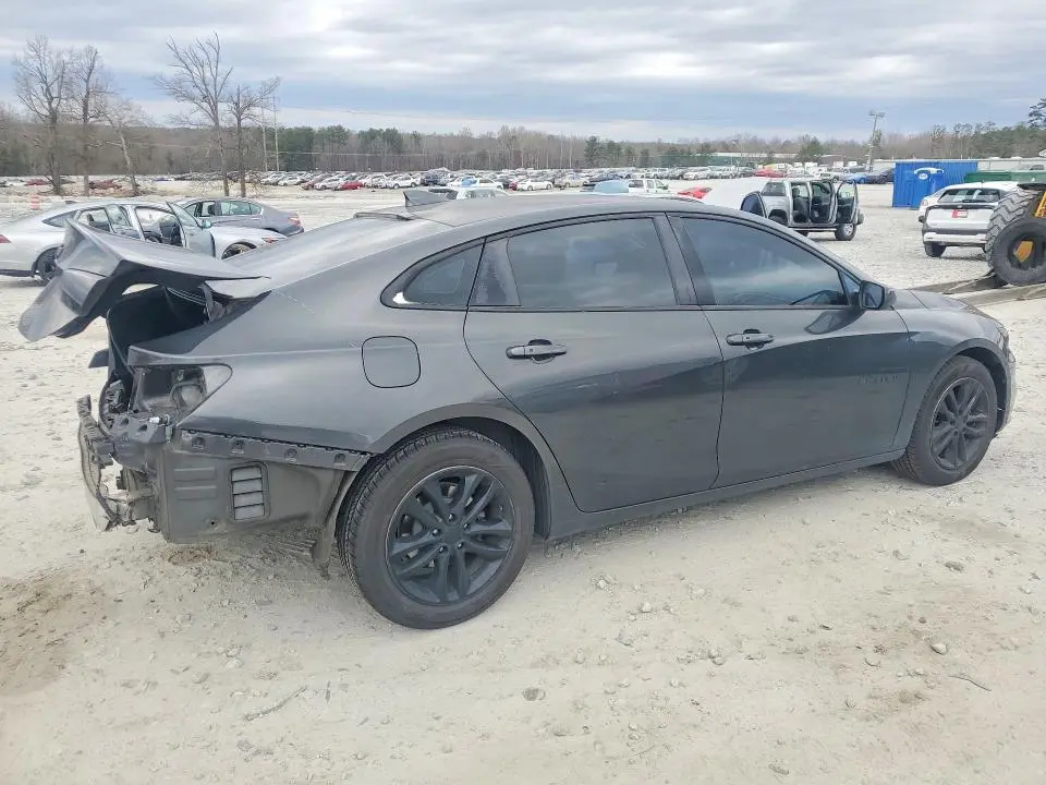 2017 CHEVROLET MALIBU LT  