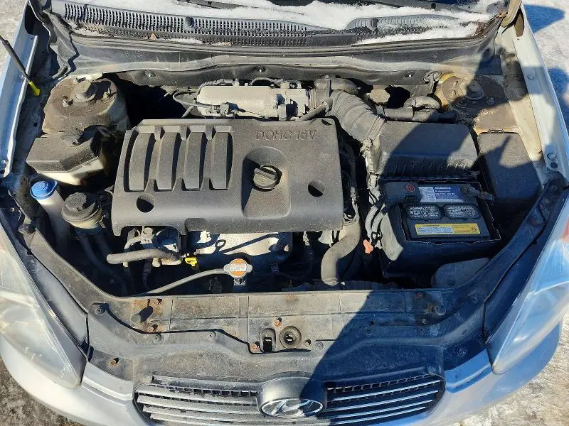 2011 HYUNDAI ACCENT GLS  