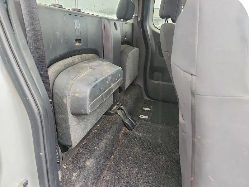 2024 NISSAN FRONTIER S  