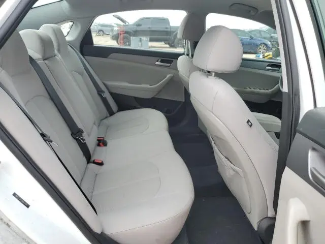2018 HYUNDAI SONATA SE  