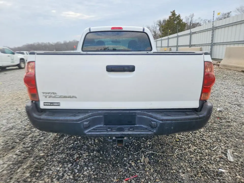 2015 TOYOTA TACOMA BASE  