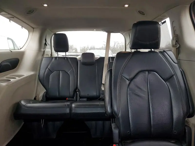2017 CHRYSLER PACIFICA TOURING L  