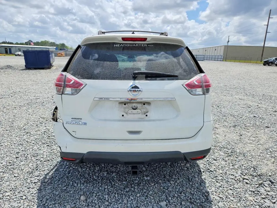 2015 NISSAN ROGUE S  