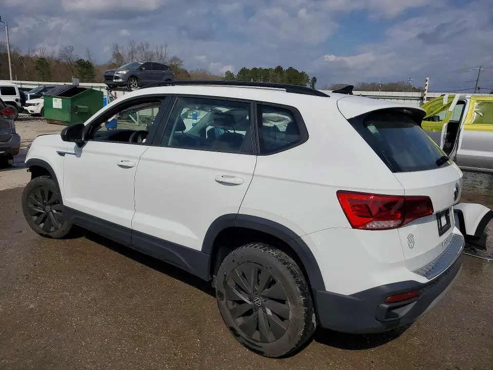 2024 VOLKSWAGEN TAOS S  