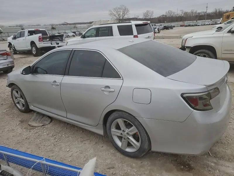 2012 TOYOTA CAMRY BASE  