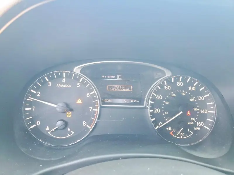 2016 NISSAN PATHFINDER SL  