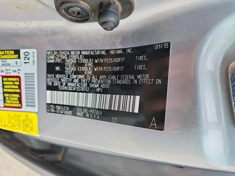 2015 TOYOTA SIENNA XLE 8-PASSENGER  