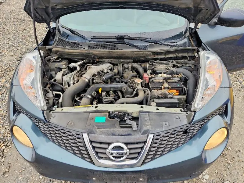 2013 NISSAN JUKE S  