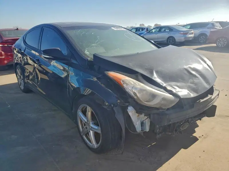 2011 HYUNDAI ELANTRA   