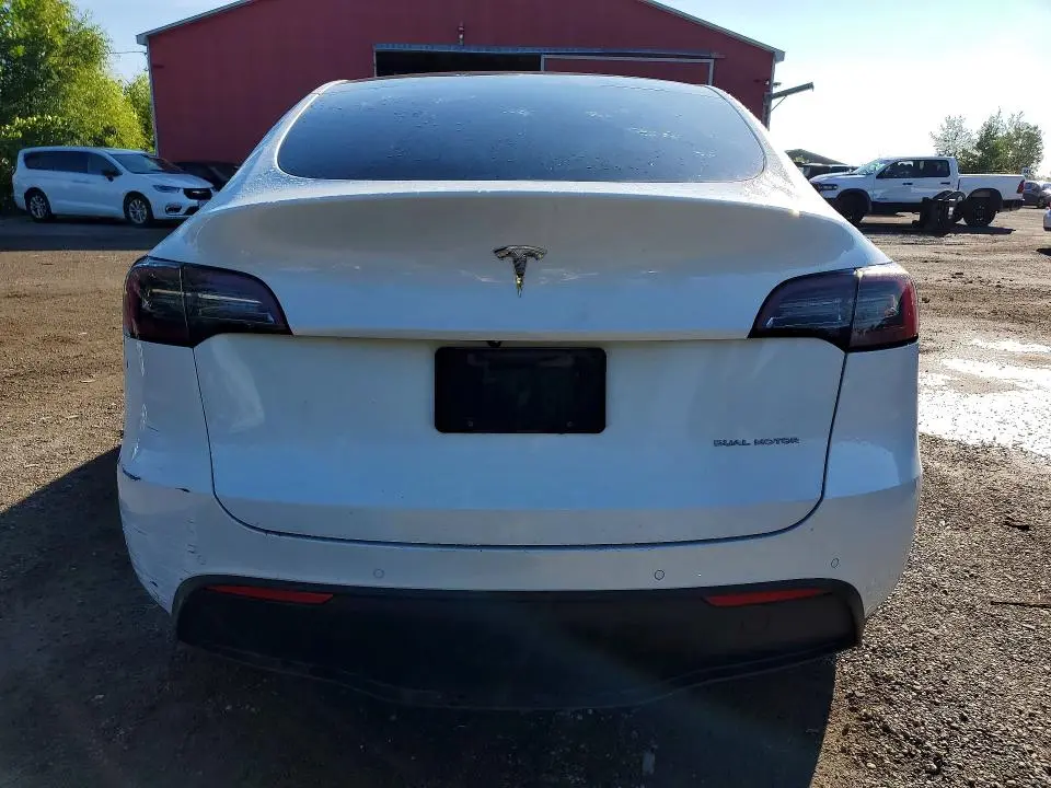 2022 TESLA MODEL Y   