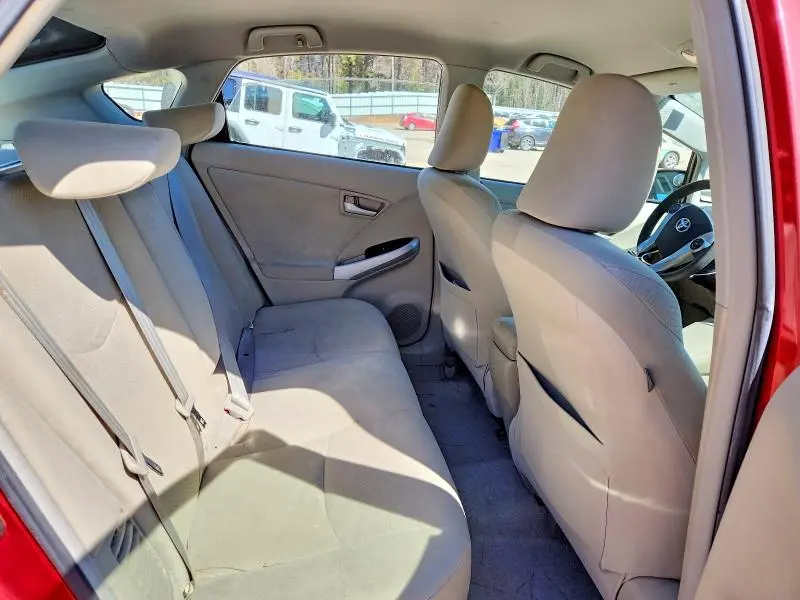 2010 TOYOTA PRIUS II  