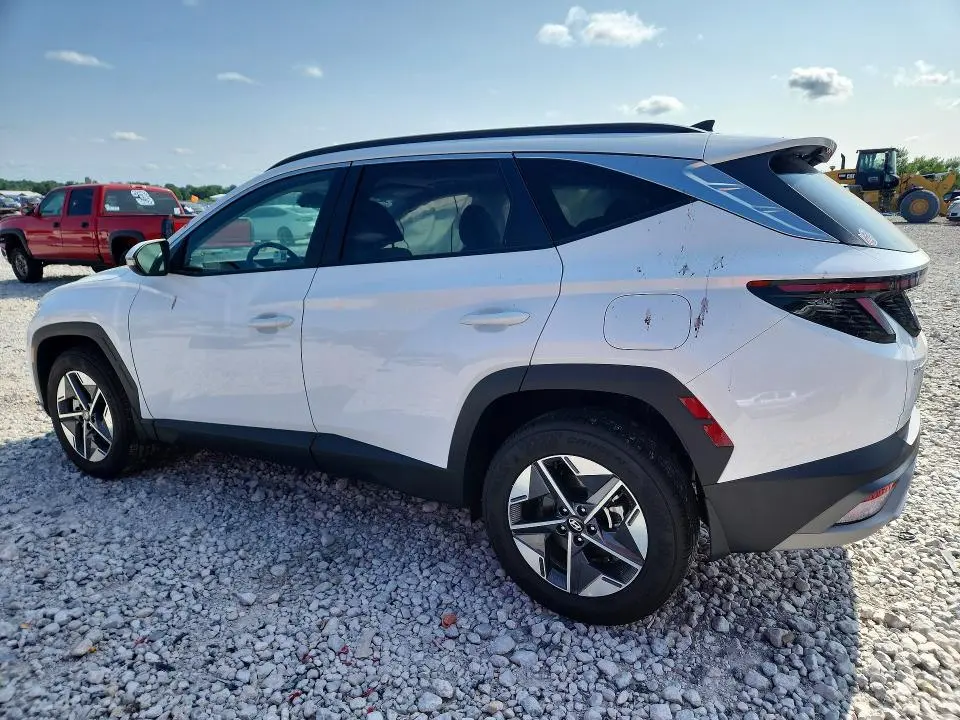 2025 HYUNDAI TUCSON SEL  