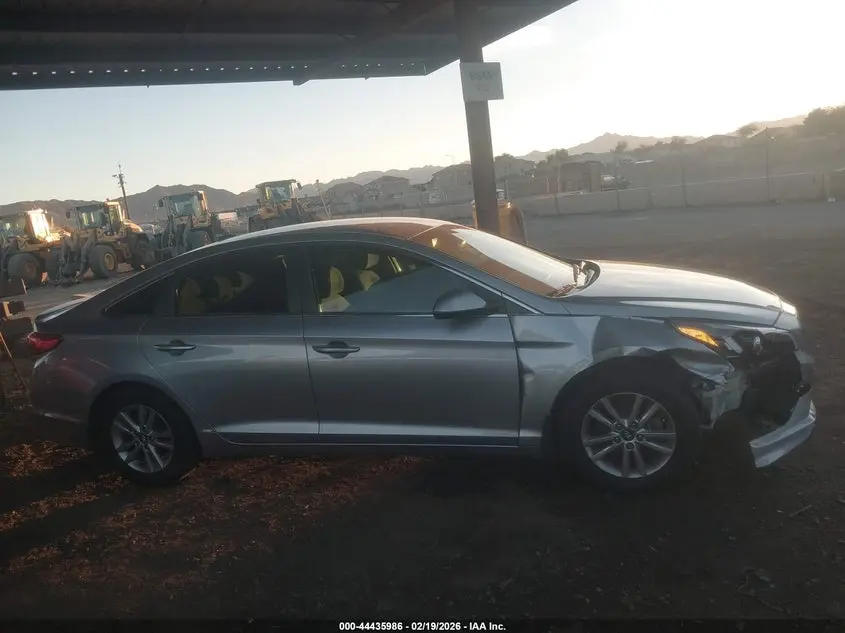 2016 HYUNDAI SONATA SE