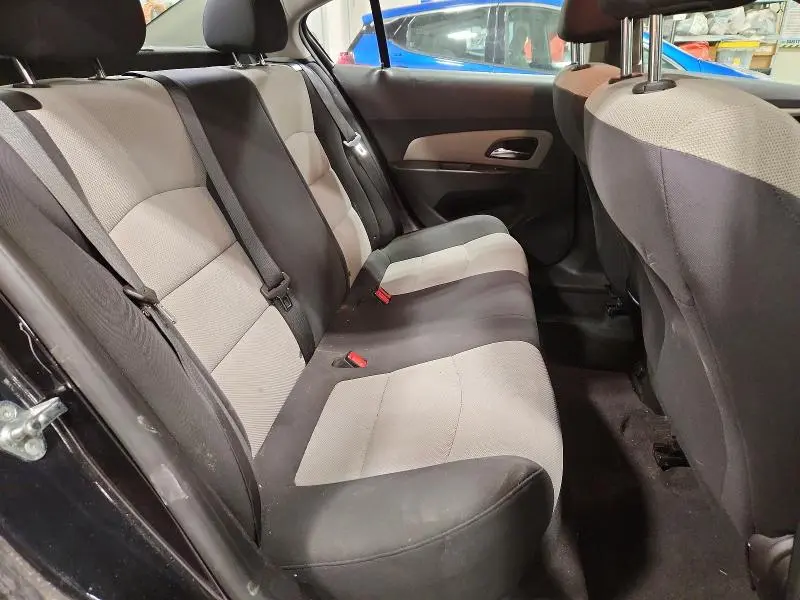 2015 CHEVROLET CRUZE LS  