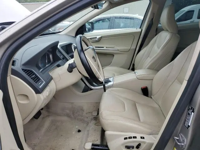2015 VOLVO XC60 T6 PREMIER  