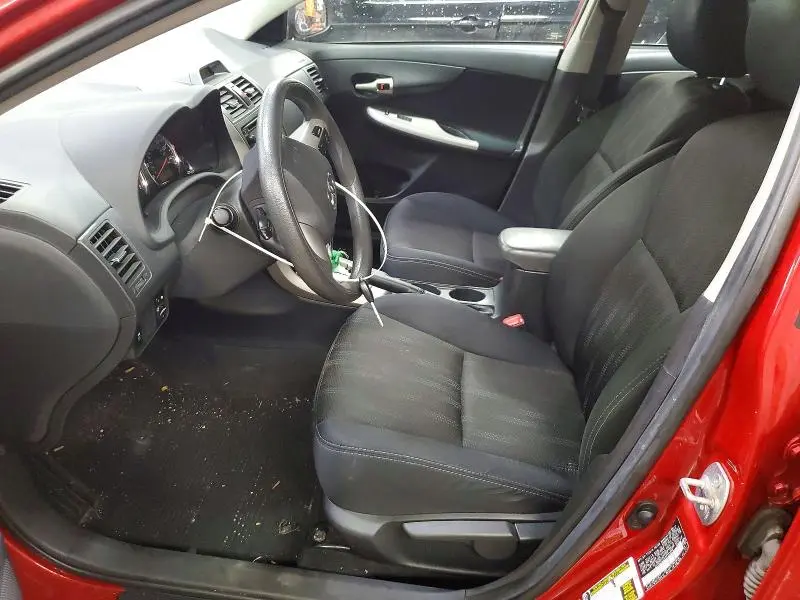 2013 TOYOTA COROLLA S  
