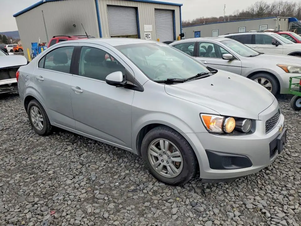 2014 CHEVROLET SONIC LT  
