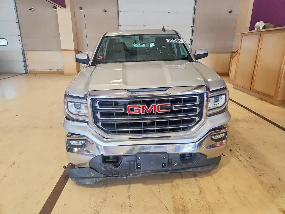 2018 GMC SIERRA K1500 SLE  
