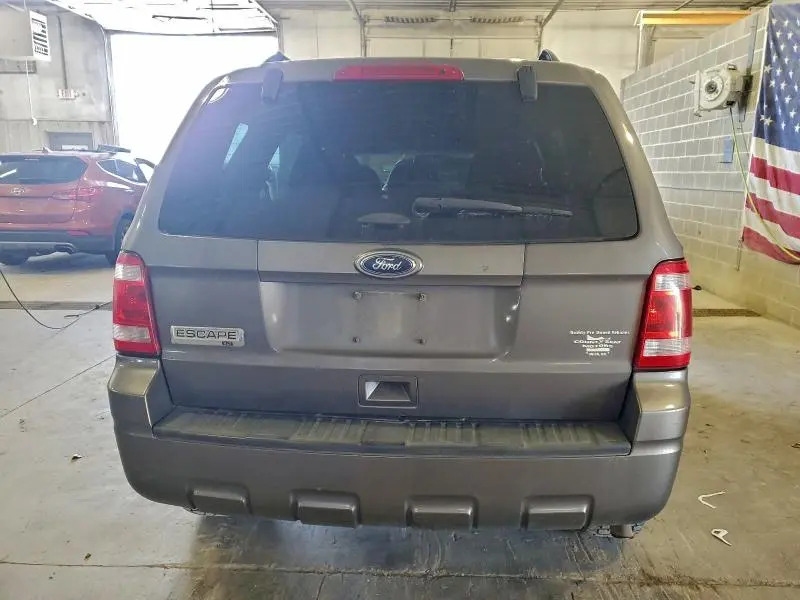 2012 FORD ESCAPE XLT  