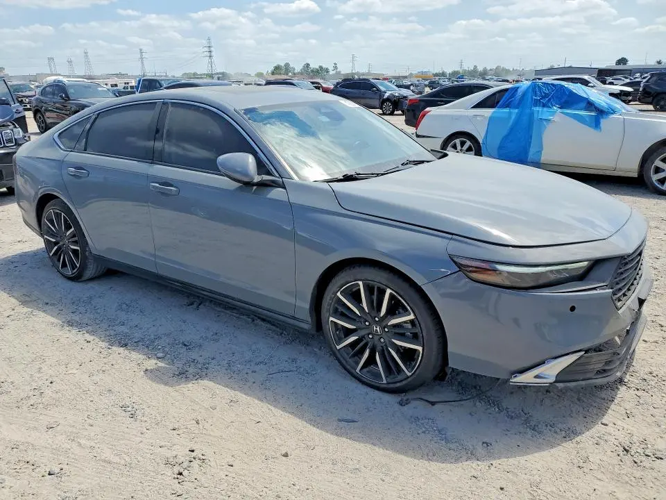 2023 HONDA ACCORD TOURING HYBRID  