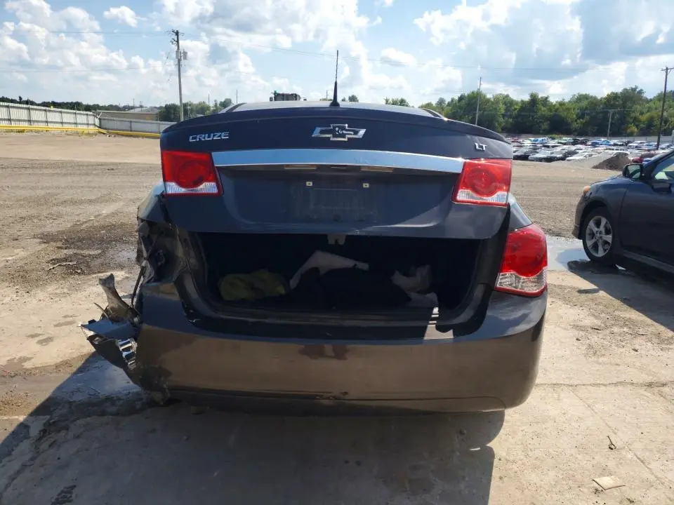 2014 CHEVROLET CRUZE LT  