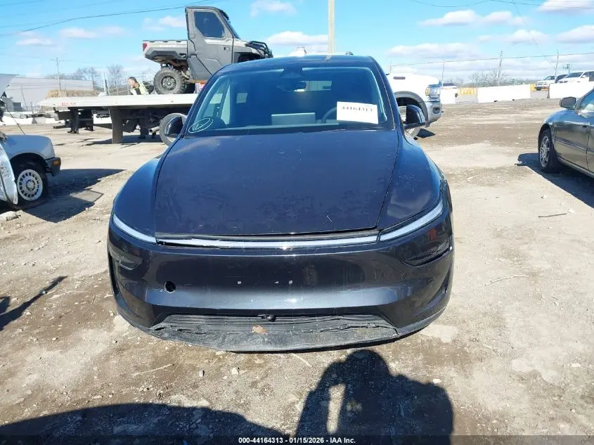 2026 TESLA MODEL Y PREMIUM REAR-WHEEL DRIVE/STANDARD REAR-WHEEL DRIVE