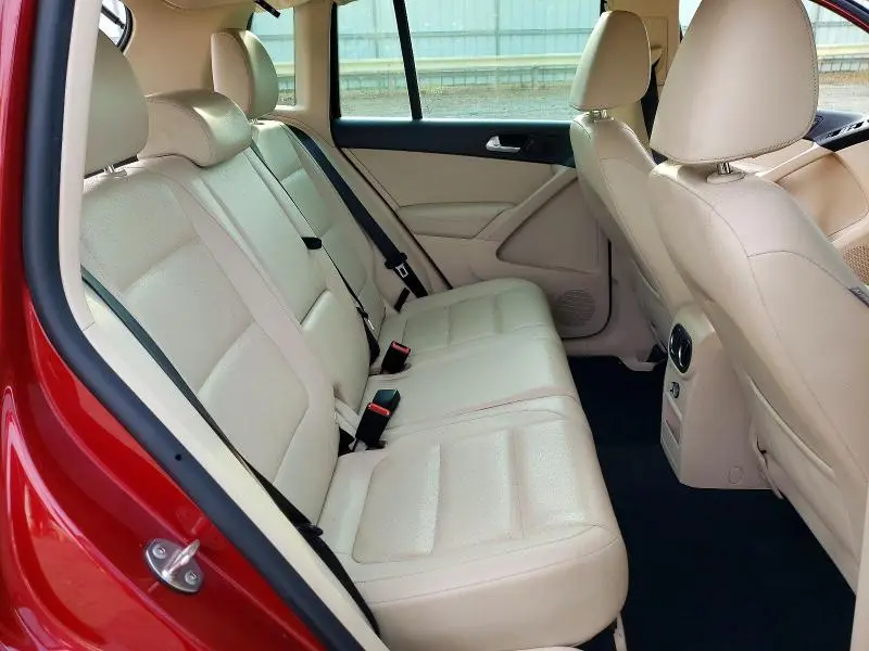 2014 VOLKSWAGEN TIGUAN S  