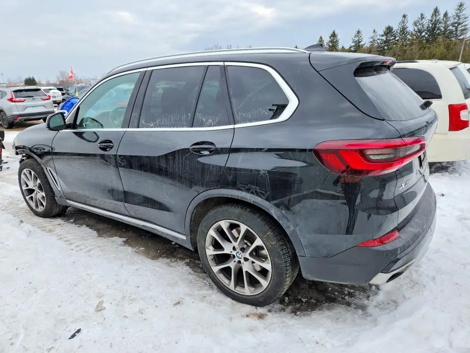 2023 BMW X5   