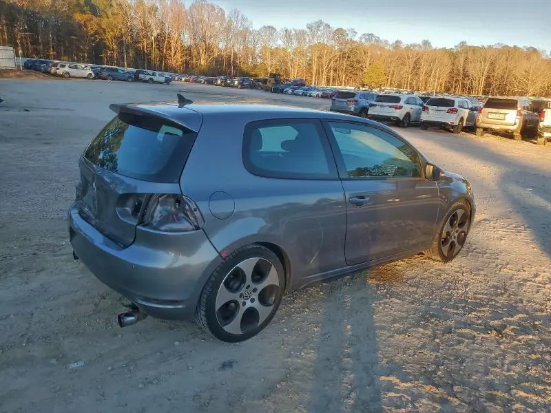 2011 VOLKSWAGEN GTI   