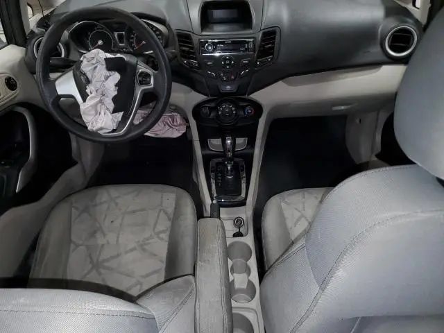 2013 FORD FIESTA SE  
