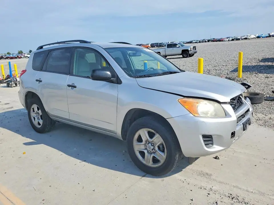 2011 TOYOTA RAV4 BASE  