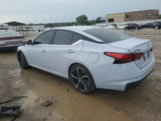 2024 NISSAN ALTIMA SR  