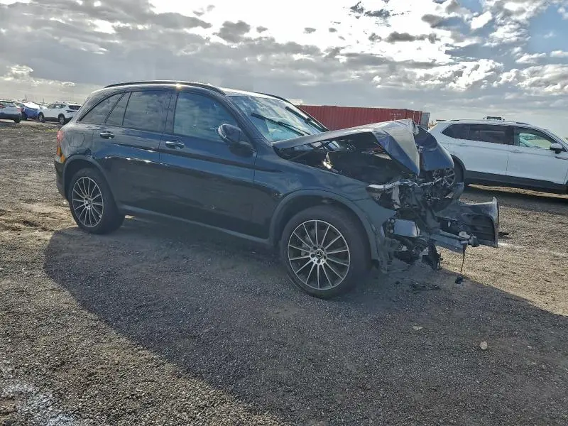 2019 MERCEDES-BENZ GLC 300  