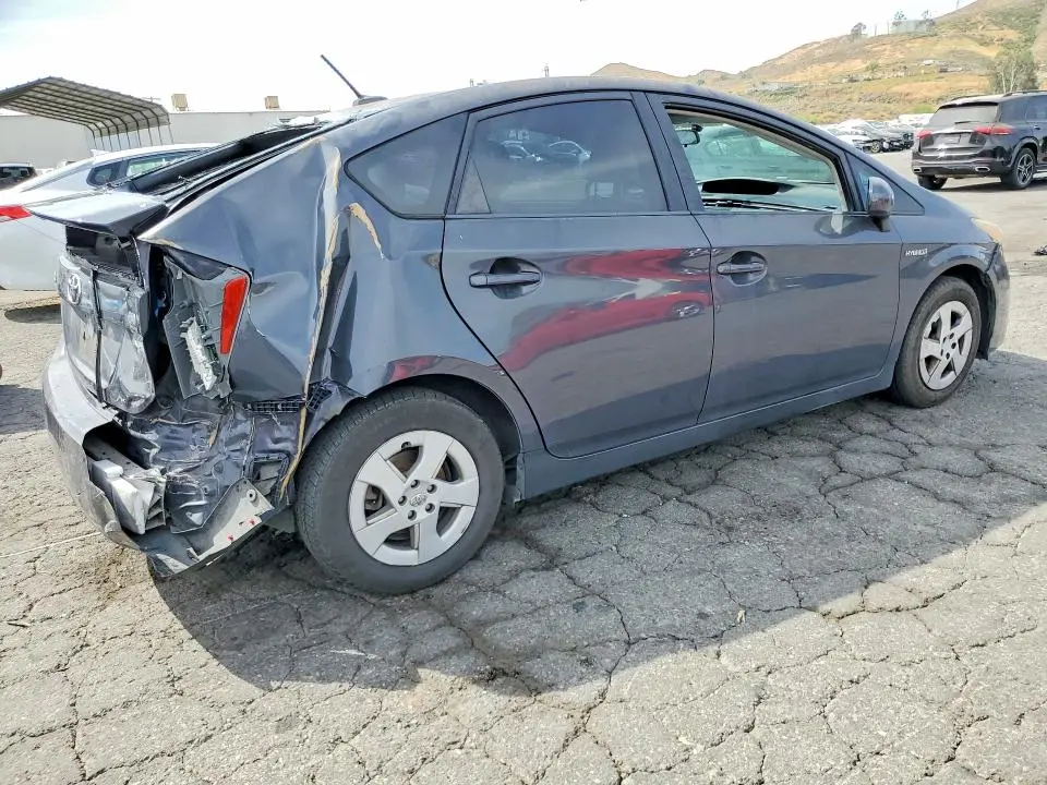 2010 TOYOTA PRIUS II  