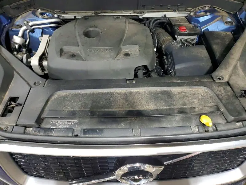 2019 VOLVO XC90 T6 R-DESIGN  