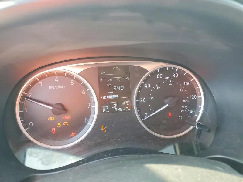 2020 NISSAN KICKS S  